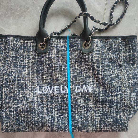 Large LOVELY DAY Woven Tote - Picture 12 of 13